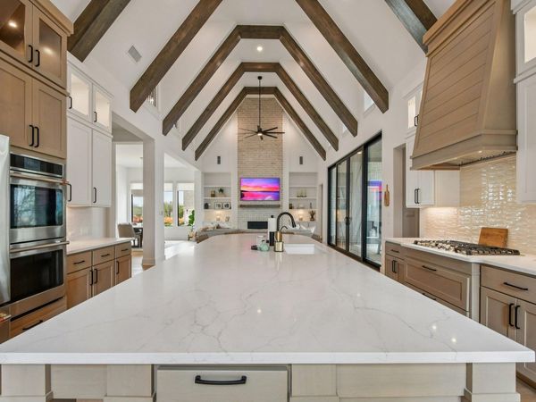 1652 Hosanna Grande WAY, Leander, TX 78641