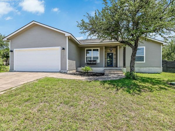 10201 Thomas LN, Dripping Springs, TX 78620