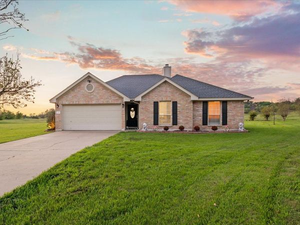 125 Fairway CT , Bastrop, TX 78602
