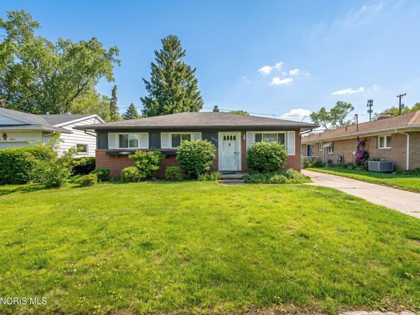 3412 Birchdale Drive, Toledo, OH 43623