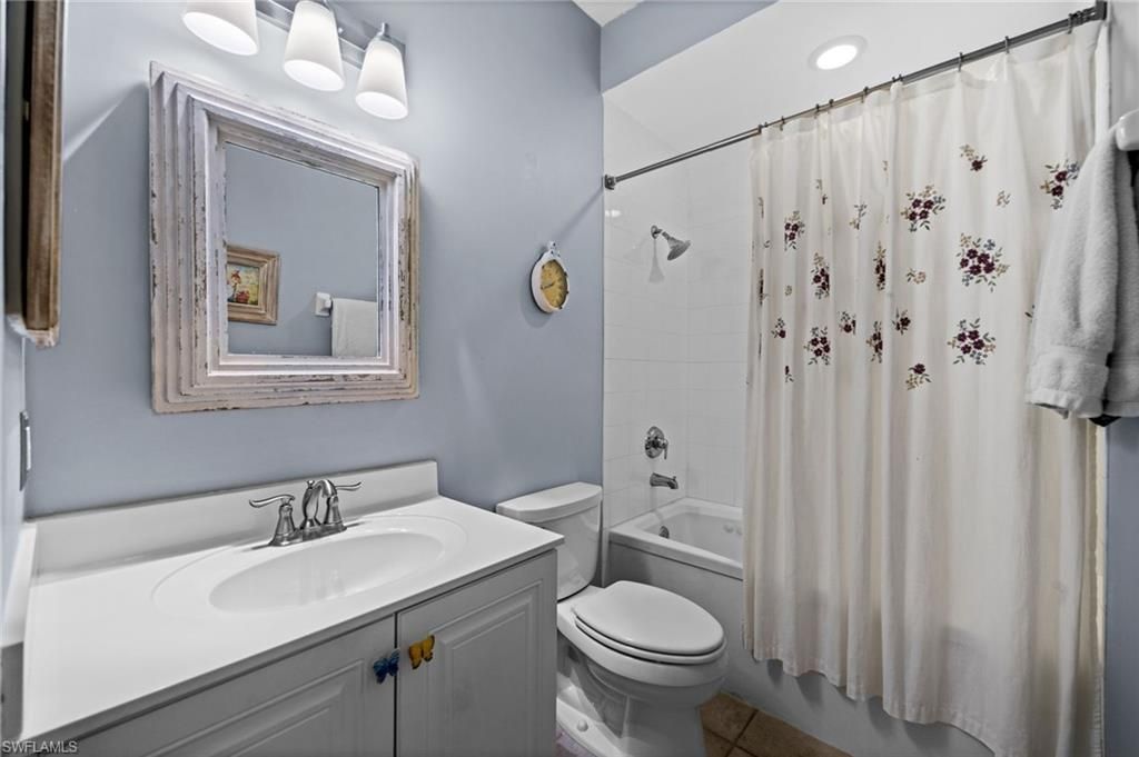 8380 Whisper Trace Ln, Unit J201, Naples, FL 34114 Photo