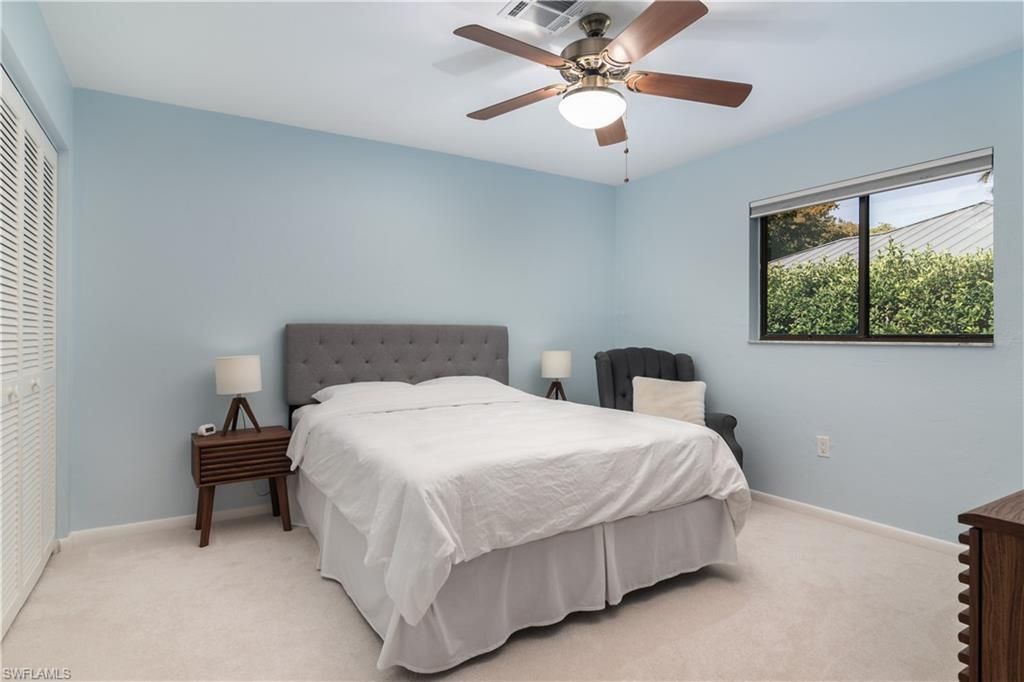 560 Bald Eagle Dr, Unit 22, Naples, FL 34105 Photo