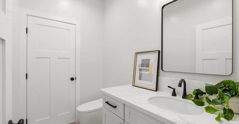 2909 57th St, Sacramento, CA 95817 Photo