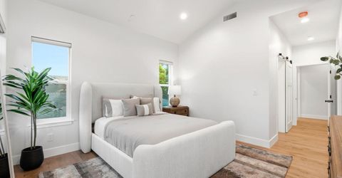 2909 57th St, Sacramento, CA 95817 Photo