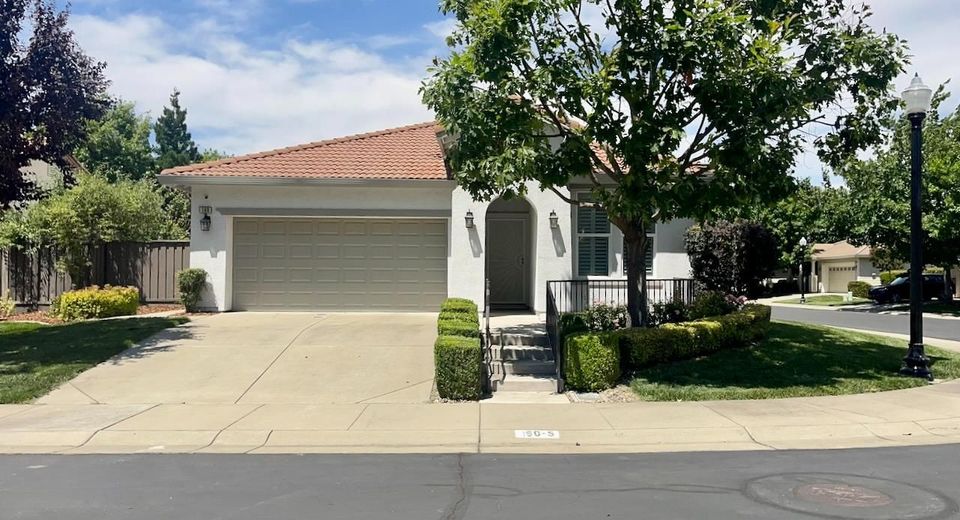 160 S Rock House Cir, Sacramento, CA 95835 Photo