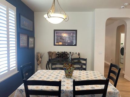 160 S Rock House Cir, Sacramento, CA 95835 Photo