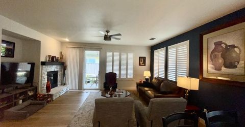 160 S Rock House Cir, Sacramento, CA 95835 Photo