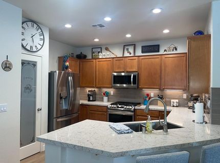 160 S Rock House Cir, Sacramento, CA 95835 Photo