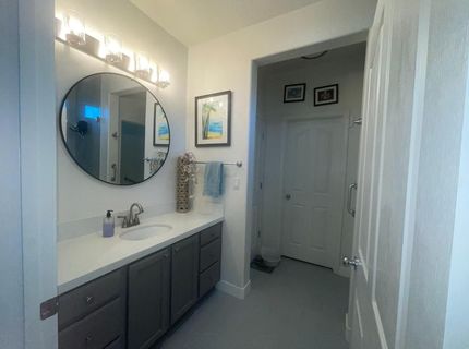160 S Rock House Cir, Sacramento, CA 95835 Photo