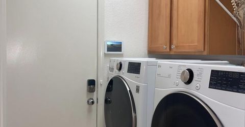 160 S Rock House Cir, Sacramento, CA 95835 Photo