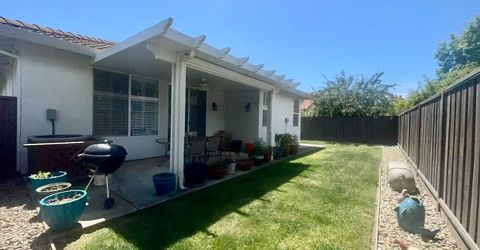 160 S Rock House Cir, Sacramento, CA 95835 Photo