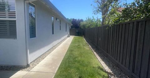 160 S Rock House Cir, Sacramento, CA 95835 Photo