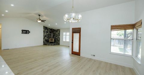 1748 Brennan Ave, Escalon, CA 95320 Photo