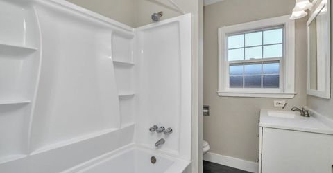 145 N Powers Ave, Manteca, CA 95336 Photo