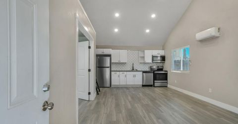 145 N Powers Ave, Manteca, CA 95336 Photo