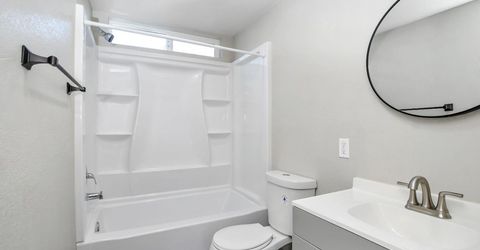 145 N Powers Ave, Manteca, CA 95336 Photo