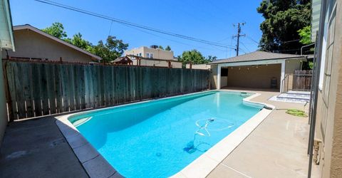 306 California Ave, Oakdale, CA 95361 Photo