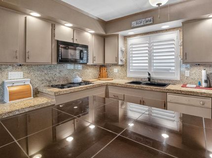119 Calle Maria, Elk Grove, CA 95624 Photo
