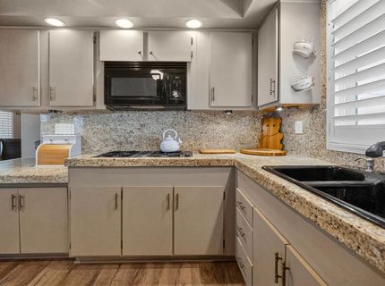 119 Calle Maria, Elk Grove, CA 95624 Photo