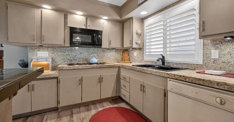 119 Calle Maria, Elk Grove, CA 95624 Photo