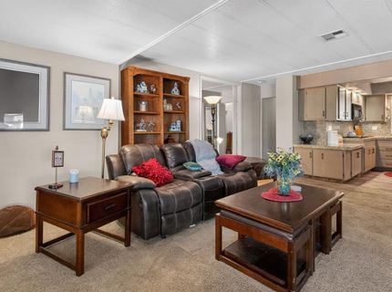 119 Calle Maria, Elk Grove, CA 95624 Photo