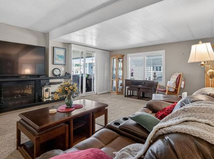 119 Calle Maria, Elk Grove, CA 95624 Photo