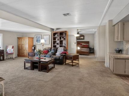 119 Calle Maria, Elk Grove, CA 95624 Photo