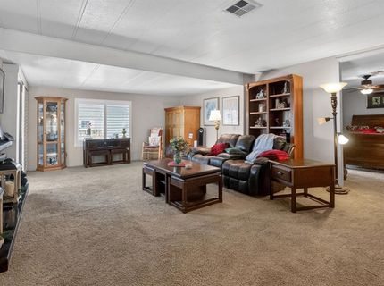 119 Calle Maria, Elk Grove, CA 95624 Photo