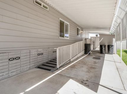 119 Calle Maria, Elk Grove, CA 95624 Photo