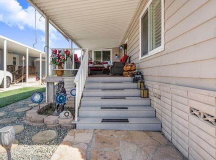 119 Calle Maria, Elk Grove, CA 95624 Photo