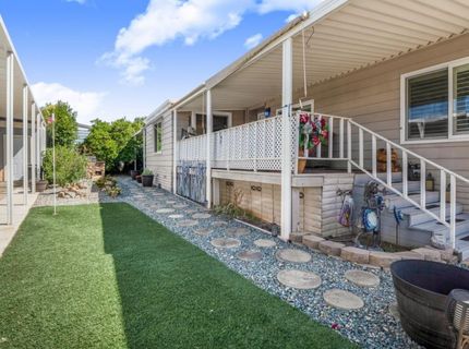 119 Calle Maria, Elk Grove, CA 95624 Photo