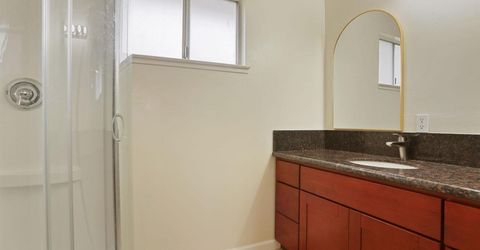8595 Bradshaw Rd, Elk Grove, CA 95624 Photo
