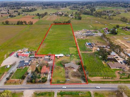 8595 Bradshaw Rd, Elk Grove, CA 95624 Photo
