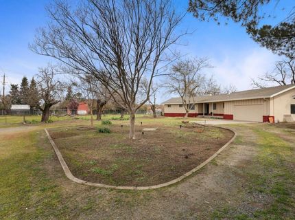 8595 Bradshaw Rd, Elk Grove, CA 95624 Photo
