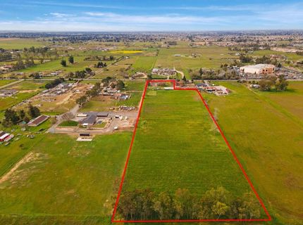 8595 Bradshaw Rd, Elk Grove, CA 95624 Photo