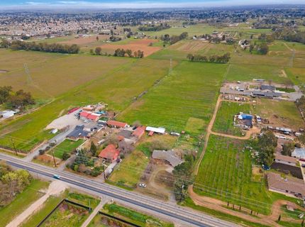 8595 Bradshaw Rd, Elk Grove, CA 95624 Photo
