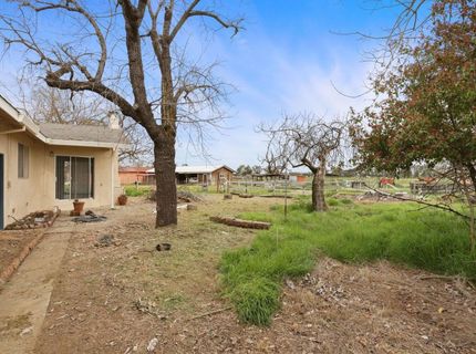 8595 Bradshaw Rd, Elk Grove, CA 95624 Photo