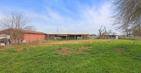 8595 Bradshaw Rd, Elk Grove, CA 95624 Photo