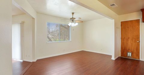 8595 Bradshaw Rd, Elk Grove, CA 95624 Photo