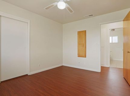 8595 Bradshaw Rd, Elk Grove, CA 95624 Photo