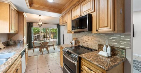 8645 Prairiewoods Dr, Sacramento, CA 95828 Photo