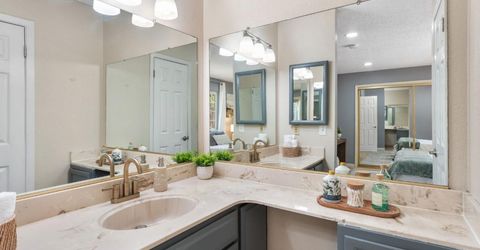 8645 Prairiewoods Dr, Sacramento, CA 95828 Photo