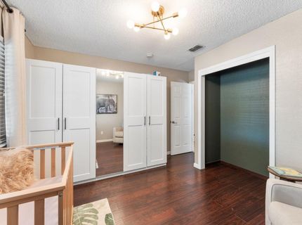 8645 Prairiewoods Dr, Sacramento, CA 95828 Photo