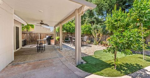 8645 Prairiewoods Dr, Sacramento, CA 95828 Photo