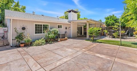 8645 Prairiewoods Dr, Sacramento, CA 95828 Photo