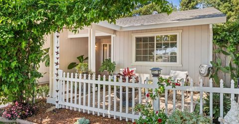 8645 Prairiewoods Dr, Sacramento, CA 95828 Photo
