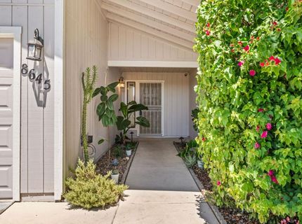 8645 Prairiewoods Dr, Sacramento, CA 95828 Photo