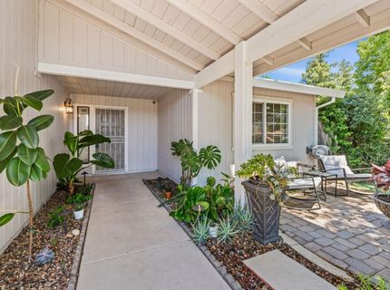 8645 Prairiewoods Dr, Sacramento, CA 95828 Photo