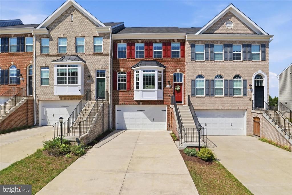 15384 Ballerina Loop, Woodbridge, VA 22193 Main Photo