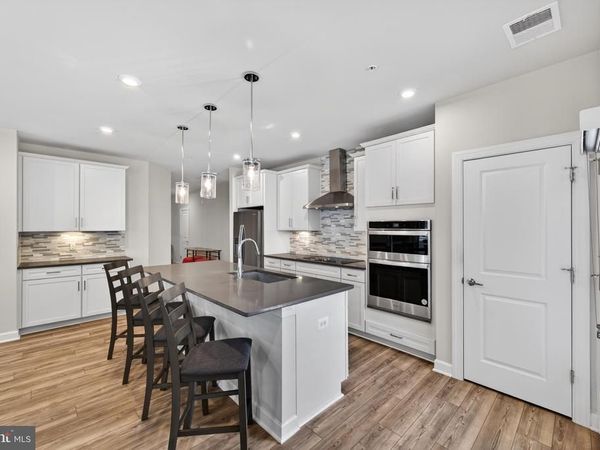 21630 HAWKSBILL HIGH CIRCLE, Unit 202, STERLING, VA 20164